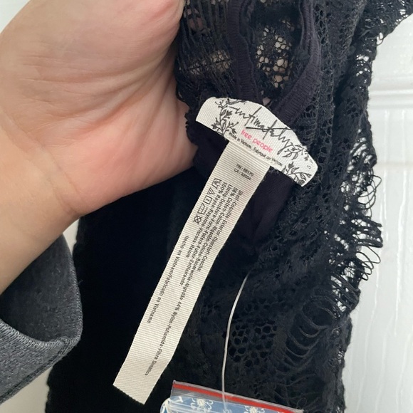 FREE PEOPLE Elegant Black Lace Dress size small halter neck - Picture 6 of 8